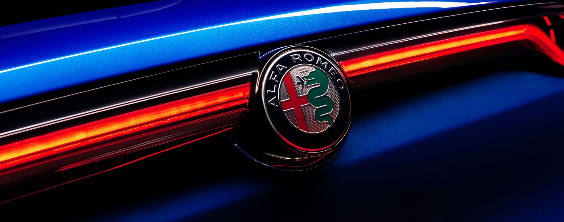 Rear of a blue Alfa Romeo Tonale badge